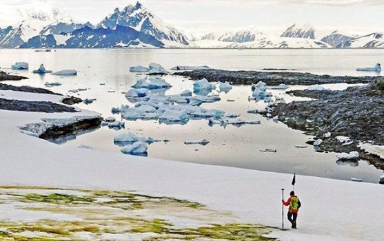 南极发现“绿雪”达1.9平方公里，系气候变暖微细雪藻大量繁殖造成